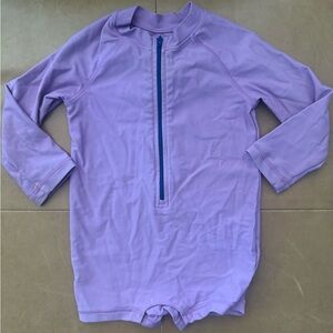 💙5/$25💙Primary Rash Guard 12-18M
